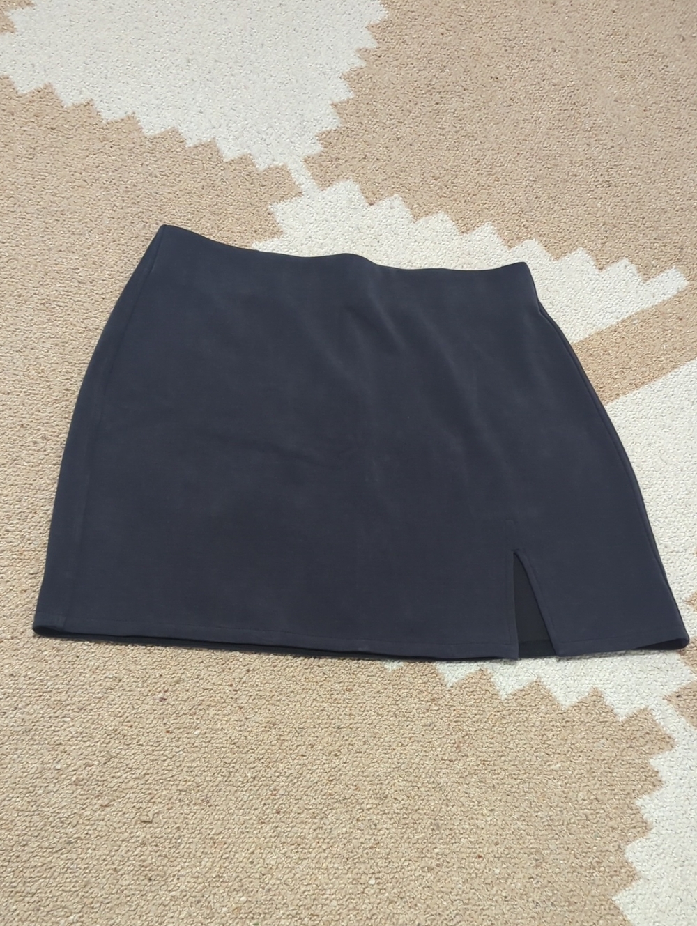 Lululemon 🍋 Softstream Skirt  📐 M